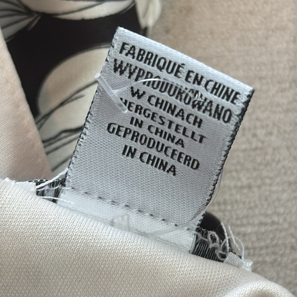 Nicole Miller Monochrome Floral Midi Dress - Picture 8 of 13